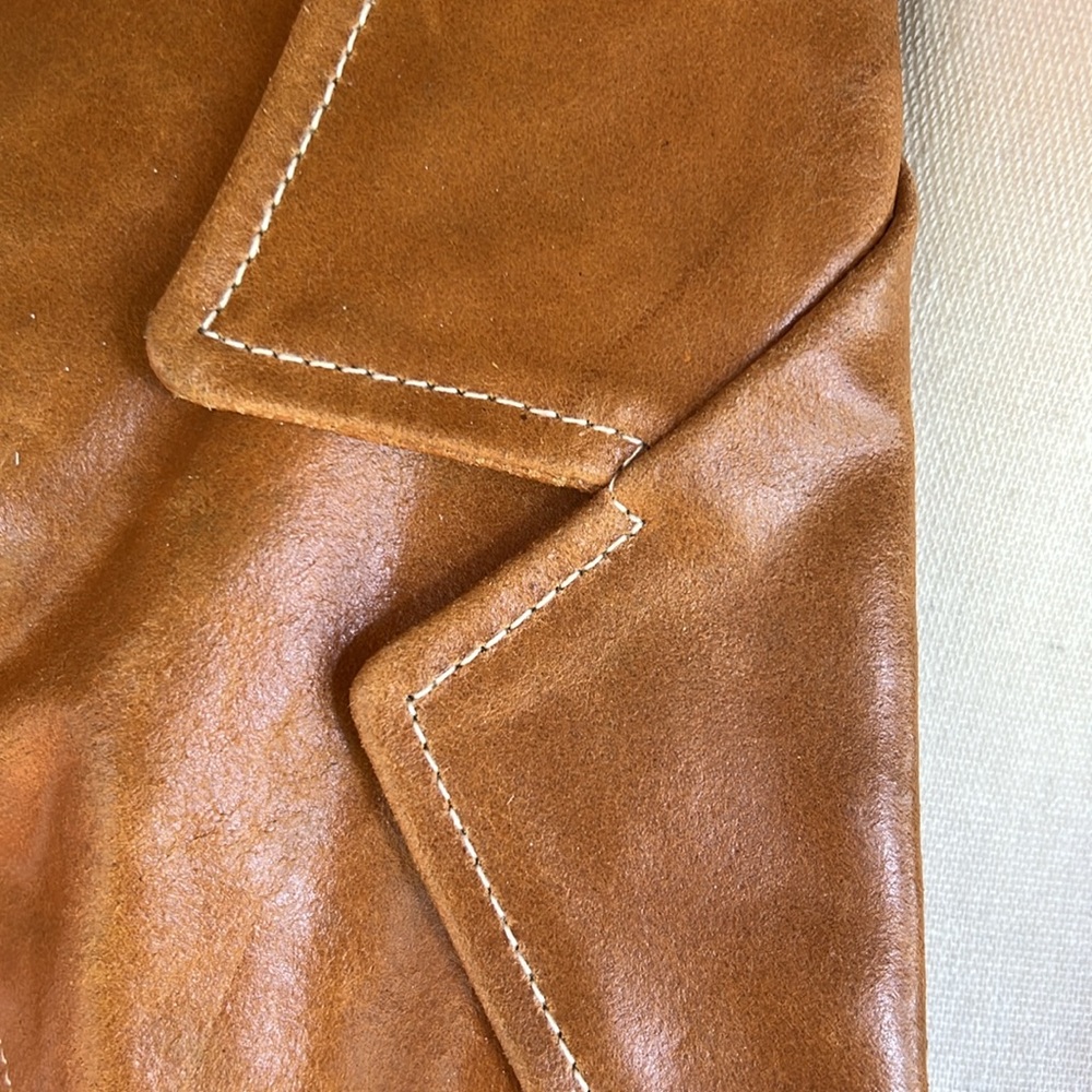 Light brown leather jacket from Wilson’s leather a size small - Picture 5 of 9